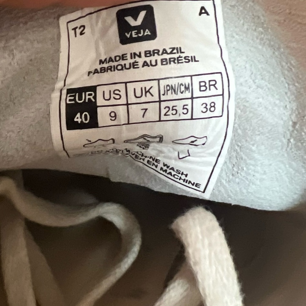 Veja V-10 Women’s Leather Shoes Sneakers White Camel Size 9 - Picture 8 of 10